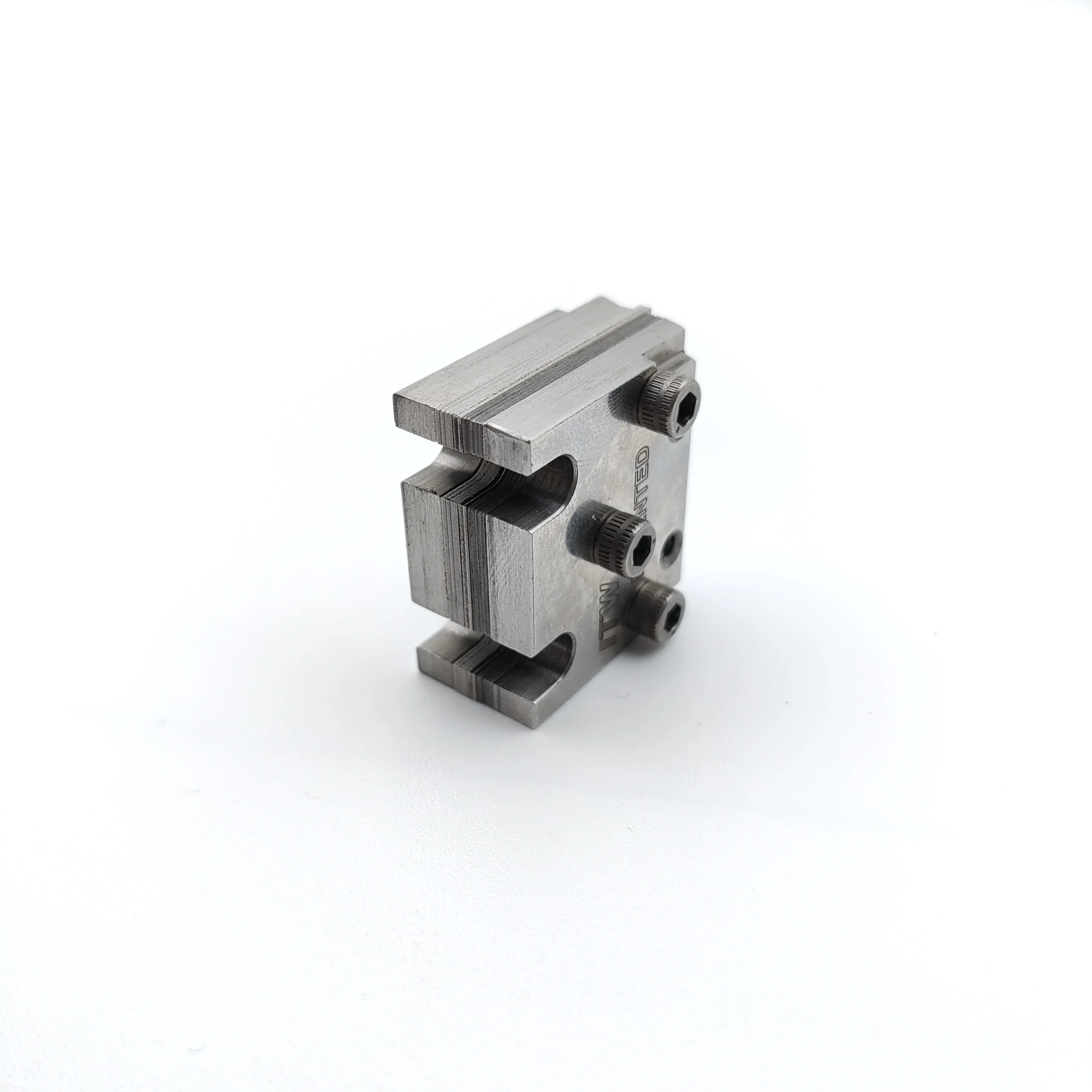 ملحقات تطبيق غراء الألياف ذات الفوهة الهوائية ذات أربعة فتحات قابلة للتخصيص من ITW