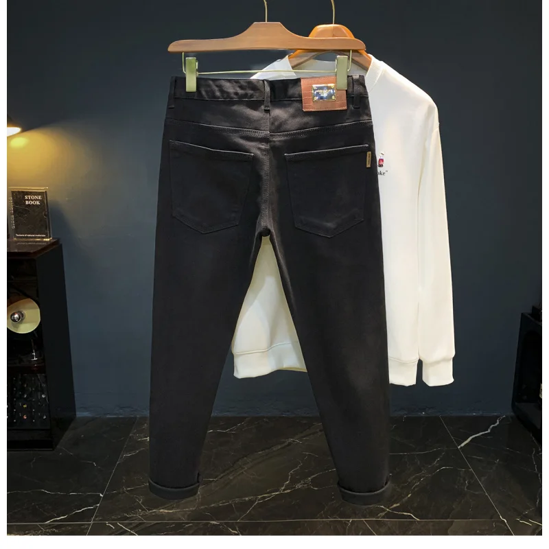 

Черные джинсы, мужская мода, осенний толстый стиль, новинка 2025 года, высококачественные мужские брюки с вышивкой