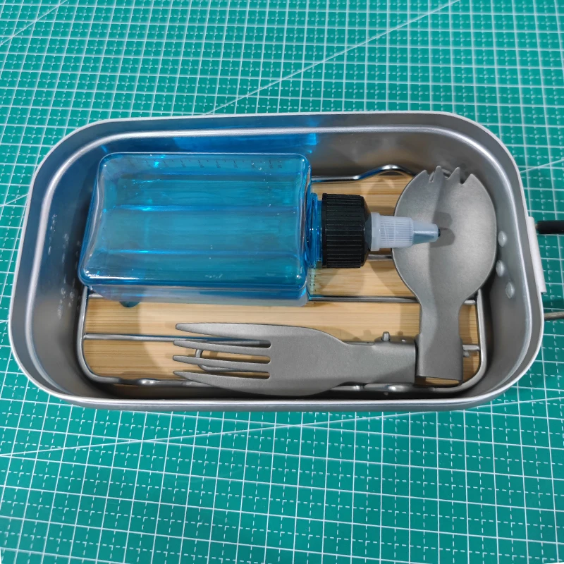 Outdoor island with graduated alcohol bottle 100ML fuel bottle alcohol stove partner PTE fuel bottle with anti-loss mouth