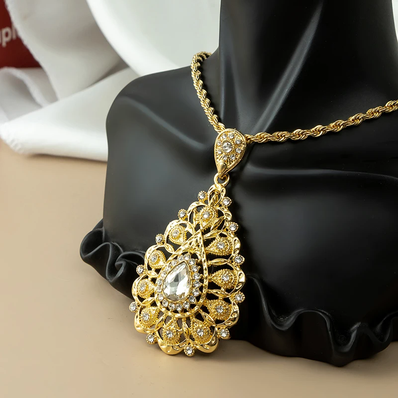 

Water Drop Rhinestone Pendant with Slid Chain Gold Plated Women Necklace Ethnic Wedding Jewelry Bridal Gifts