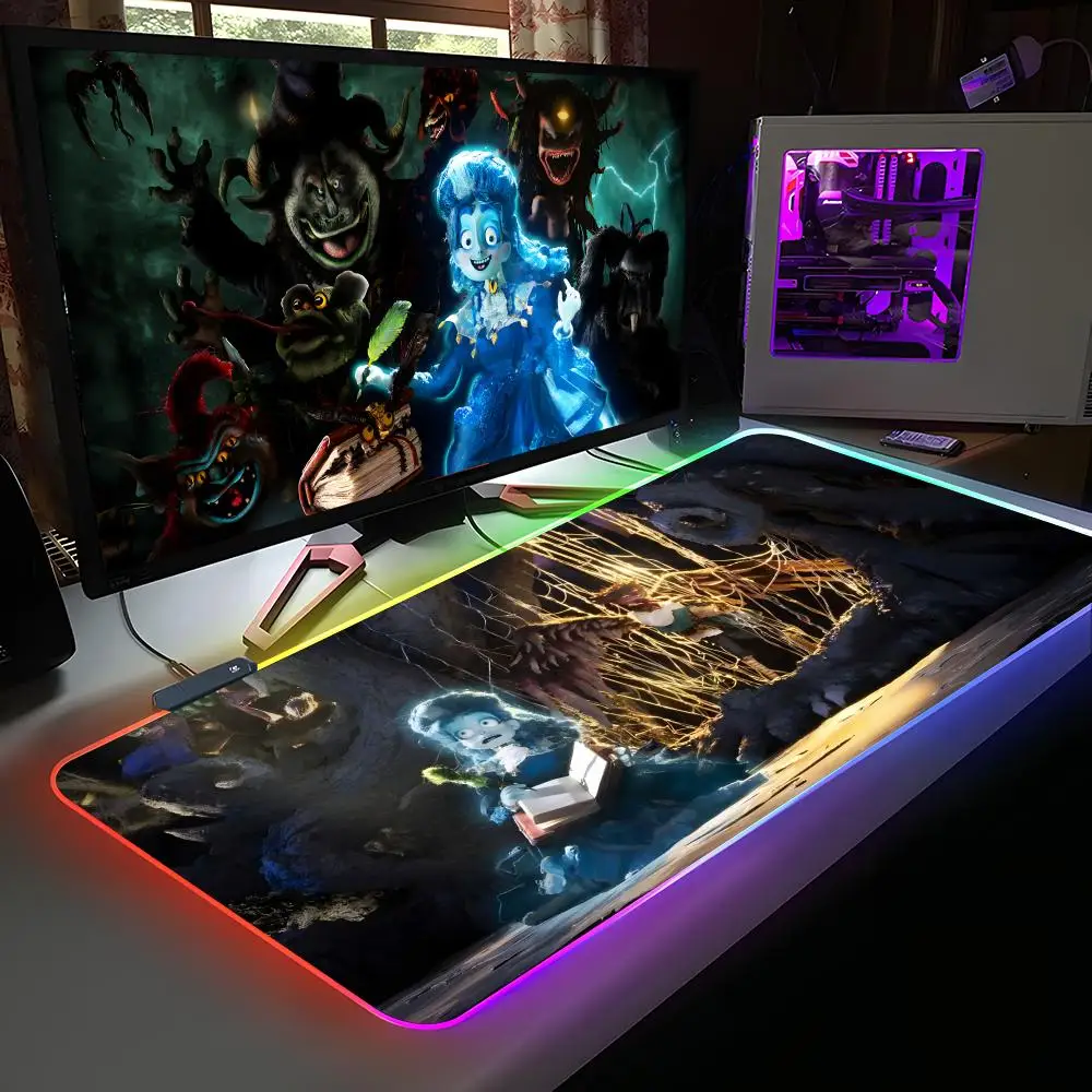 

Soy Frankelda Mouse Pad RGB Rubber Computer Laptop Official Game Colored esports Aesthetic Pretty Fashion Luxury Mat