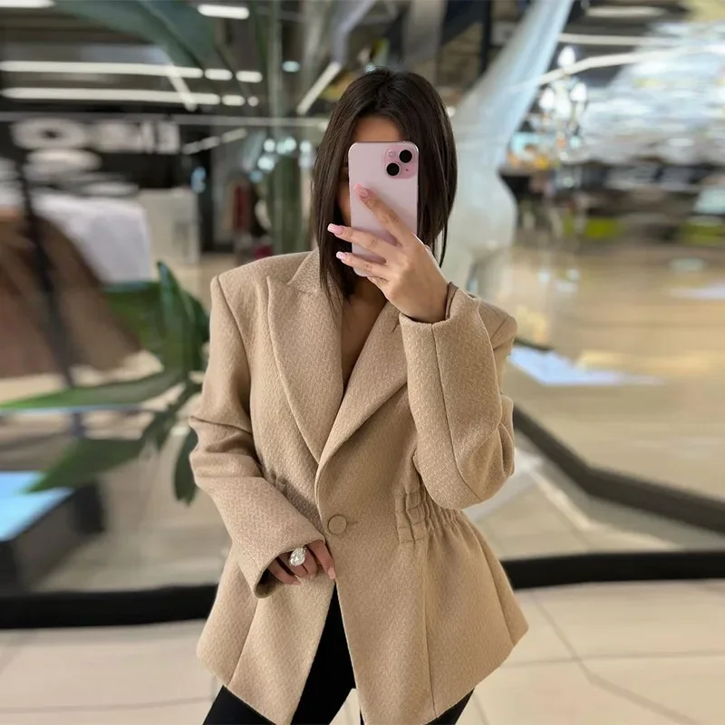 Elegante Damen-Jacke mit V-Ausschnitt, Mantel, Taillenbesatz, lange Ärmel, einzelner Knopf, Schulterpolster, weibliche Oberbekleidung, modisches formelles Outfit