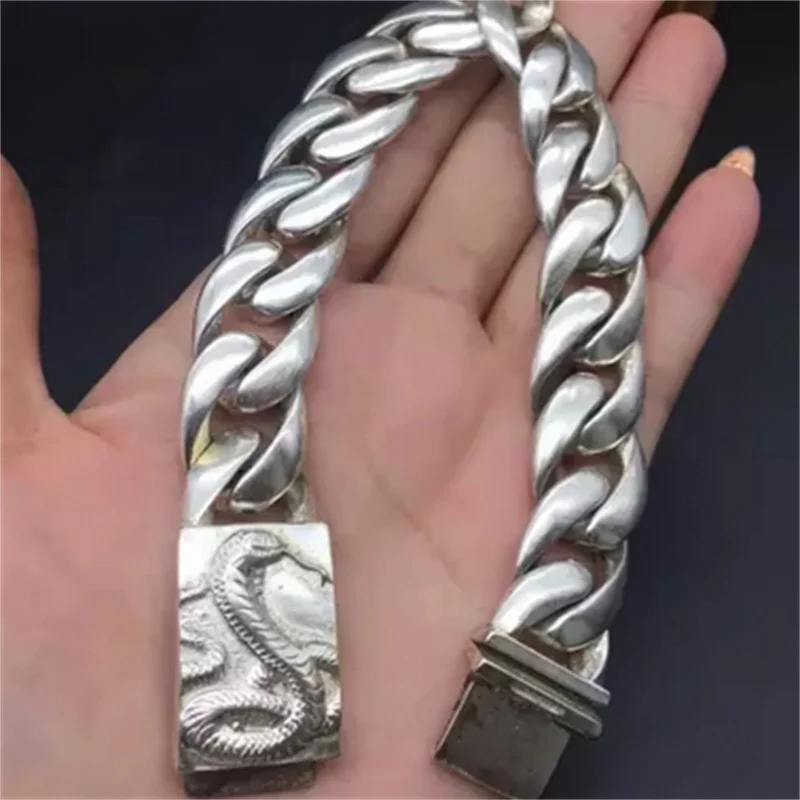 

Tibetan Silver Domineering Zodiac Snake To Ward Off Evil Spirits and Versatile Fashion Bracelet Men Women Jewelry Couple Gift