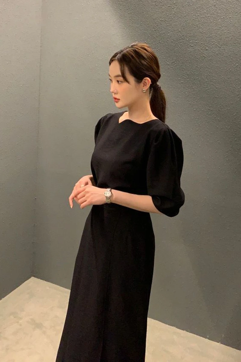 Fashionable Chic Women's Summer Bubble Sleeve Top And Midi Skirt Set White Shirt And Wrap around Skirt Ensemble for Young Women