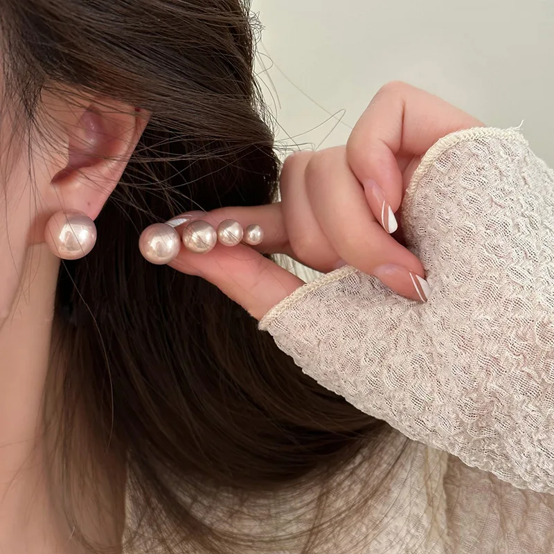 Pearl Stud Earrings Champagne Pink High Luster Round Refined Luxurious Comfortable Lightweight Versatile Daily Wear