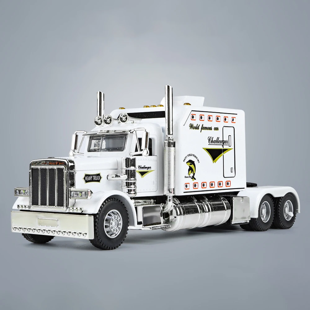 1:24 Peterbilt 389 Tractors Truck Alloy Toy Car Model Wheel Steering Sound and Light Toy Collectibles Birthday gift