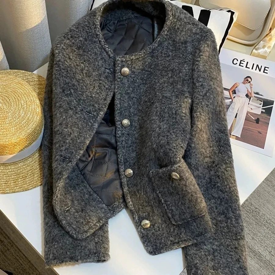 

Grey Temperament Tweed Jacket Women's Korean 2025 Autumn And Winter High End Stylish Versatile Fashion Top w1416
