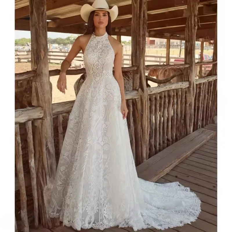 Elegant Lace A-Line Wedding Dress 2026 Halter Wedding Gown Vintage Paisley Floral Sleeveless Bridal Gown Robe De Mariée Customiz