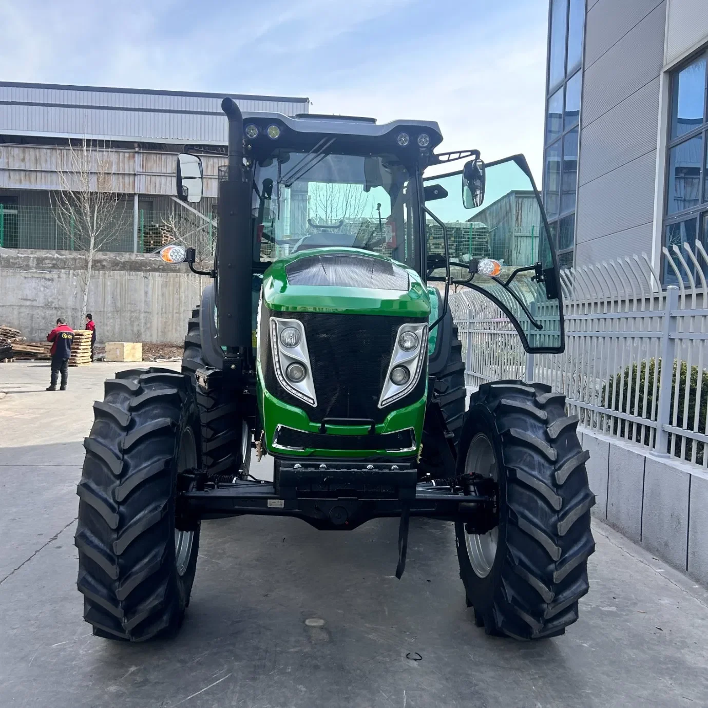 Euro Standard 50HP 70HP 4WD Farm Tractor Air Condition Cabin Heavy Duty Agricultural Tractor For European Farms