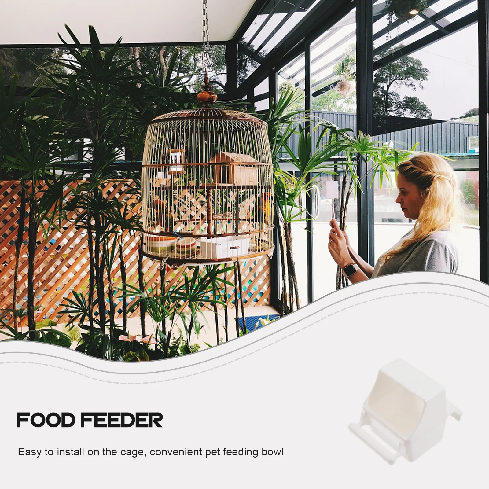 

2Pcs Clear Bird Feeder Bowl External Cage Mounted Water and Food Holder for Parrots Cockatiels Canaries Safe Non-Spill Pet