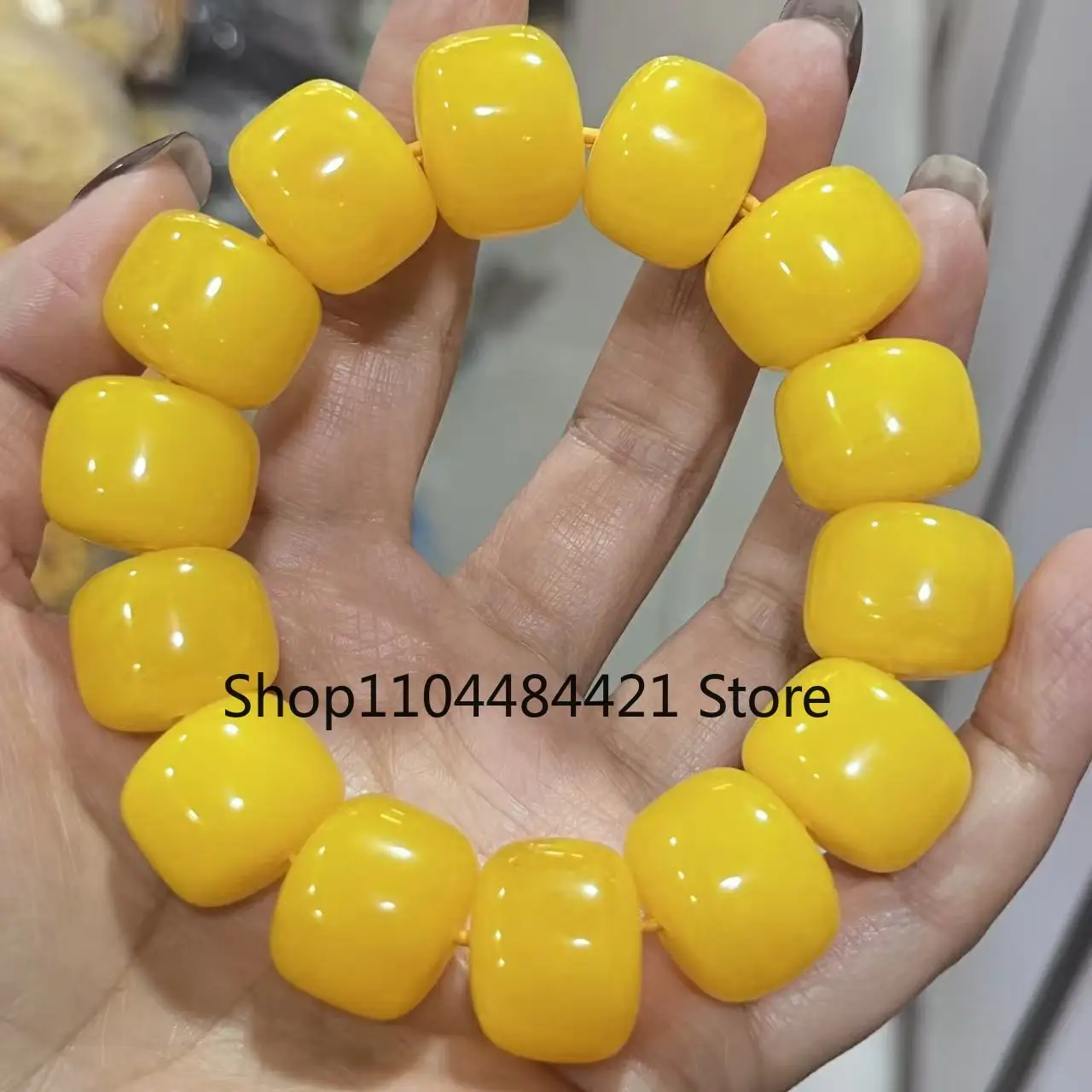 Beeswax Bracelet Amber Jewelry Chicken Oil Yellow Barrel Bead Bracelet AAA Christmas and Thanksgiving Gifts