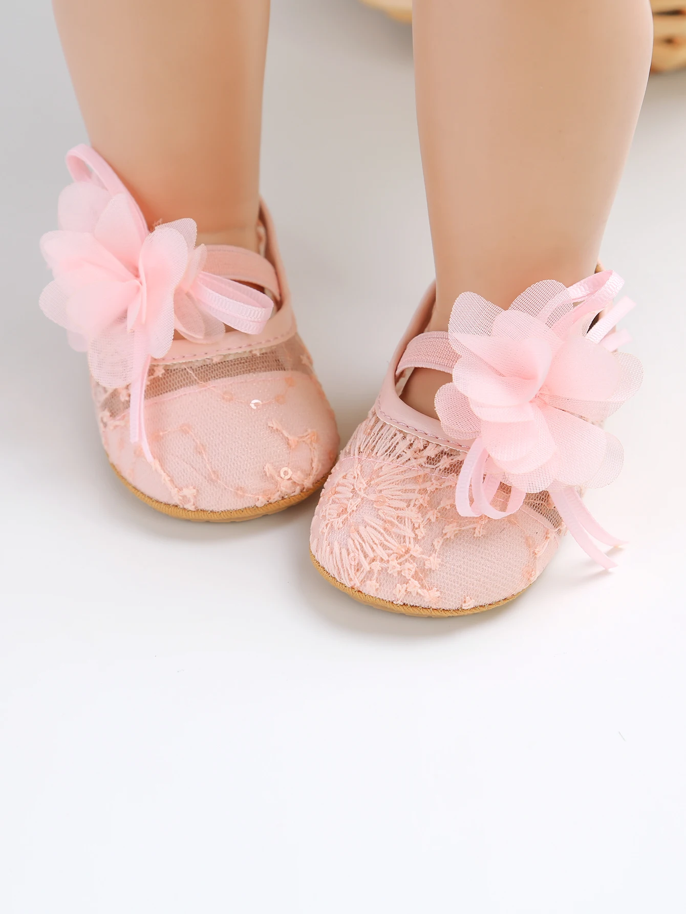 新生児ベビーシューズ、ベビーガールシューズ、滑り止めバタフライフラワークラシックプリンセススカートシューズ、子供用ファーストウォーキングシューズ