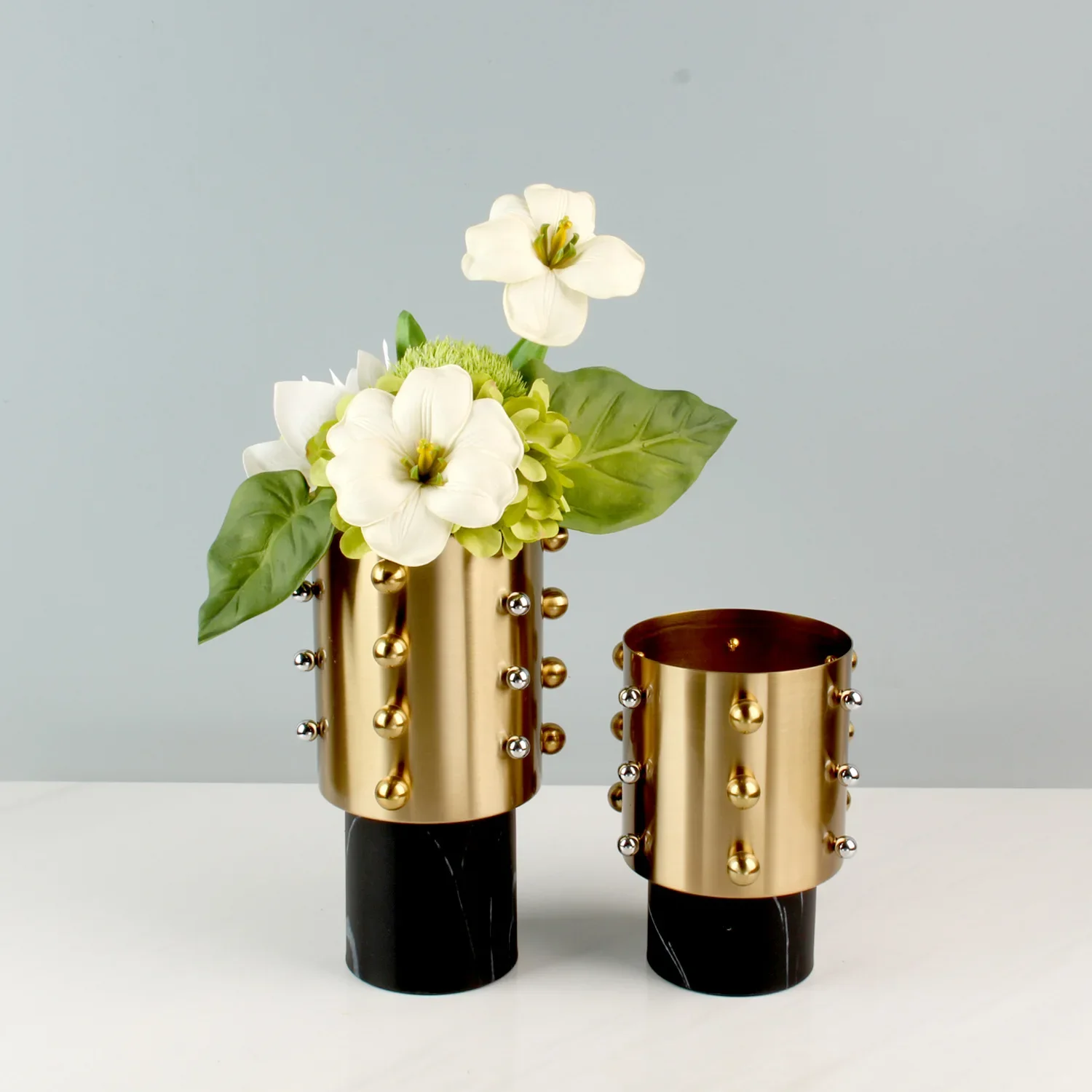 Metal Vase Three-dimensional Beaded Relief Geometric Golden Flowerpot Polka Point Flower Vase Home Decoration Accessories