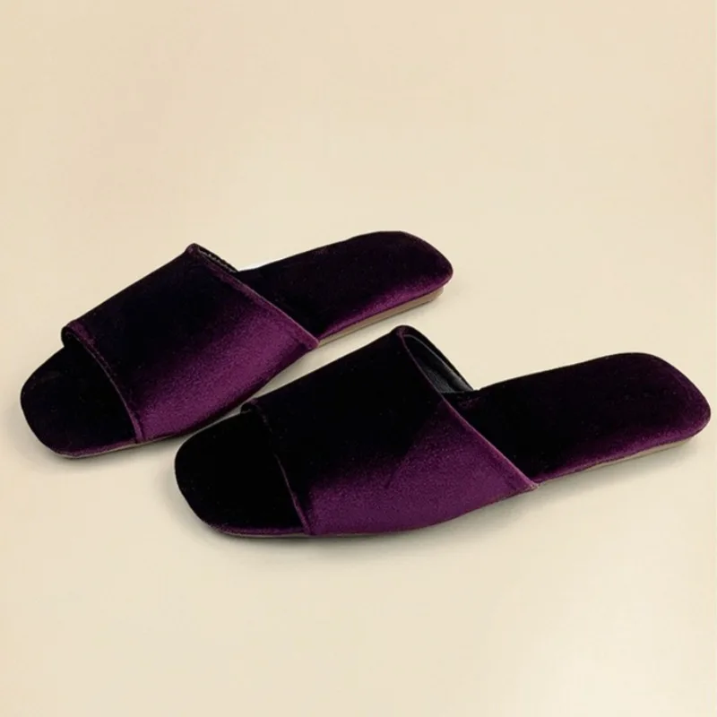 

Womens Slippers for Home Flat Bottom Flannel Indoor Slippers Retro Home Non Slip Slippers Women Slipper Female