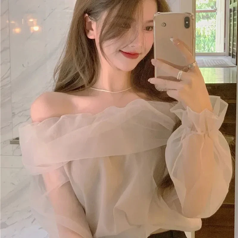 Mexzt เสื้อคอปาดผู้หญิงเสื้อเบลาส์เปิดไหล่ผ้าตาข่ายอ่อนหวานสำหรับสาวออฟฟิศเสื้อหรูหราเข้ารูปแขนยาวสุดชิค