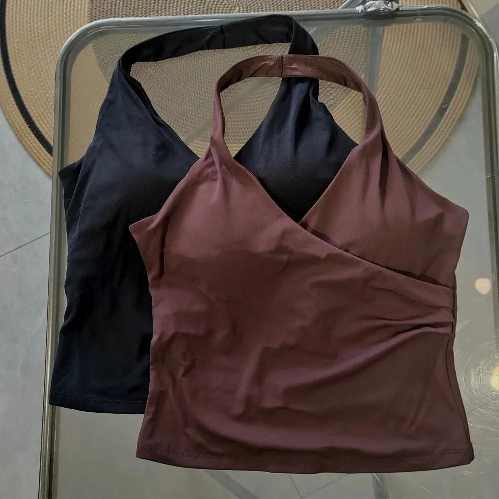 Sexy with Built-in Bra Yoga Tank Top Halter V-Neck Quick Dry Sports Workout Top Sleeveless Yoga Suit Vest Women
