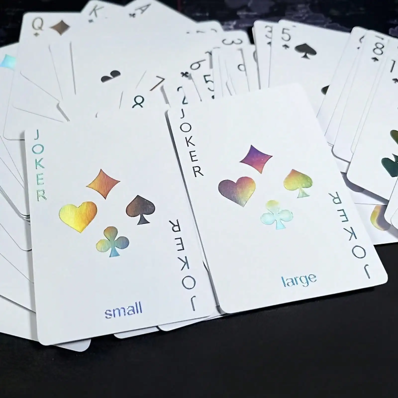 

55 Laser Reflective Playing Cards Set | Suitable For Outdoor, Dormitory, Home, And Party Entertainment, Plastic Material, Suitable For Adults