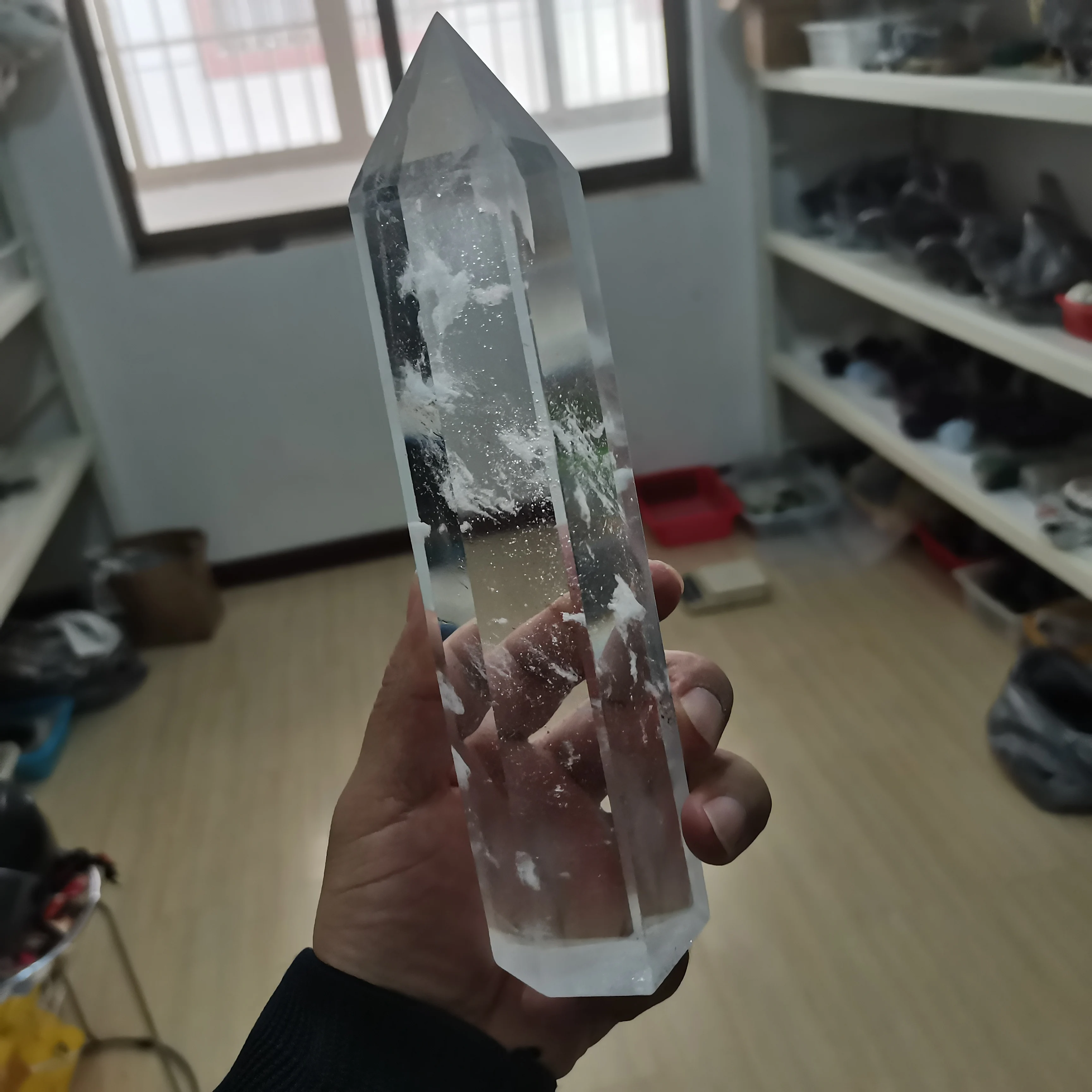 20cm Large Size 900g High-temperature White Smelting Crystal Obelisk Quartz Point Specimen Ornaments Reiki Healing Crystals 1pcs