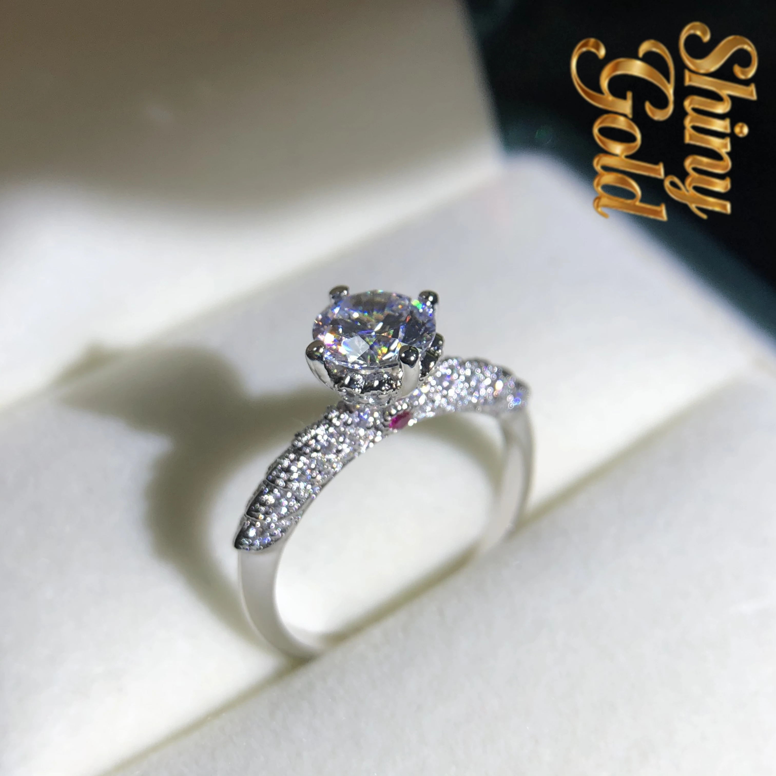 

ShinyGold Solid Platinum 950 Ring 1Ctw 6.5mm D VVS1 Moissanite Engagement Ring High Quality Female PT950 Stamped R162