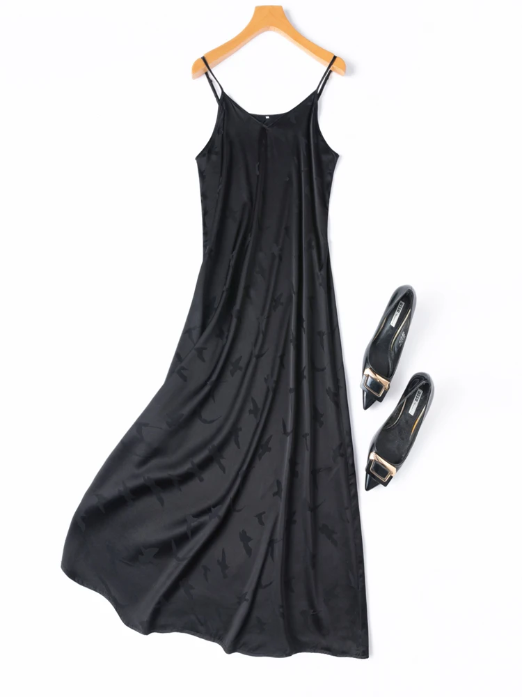 Robe Jacquard légère de luxe 93% soie de mûrier naturelle, Satin élastique, col en v, sangle réglable, noire, à la mode pour femmes