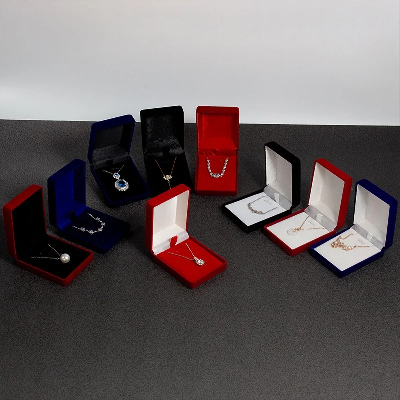 Necklace,Jewelry Box,Velvet Interior,Bracelet and Earring Accessory Storage Box,Suitable for Valentine's Day and Spring Festival