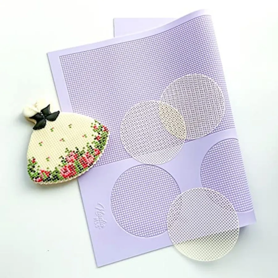 

Grid silicone mat for cookie and cake decorating