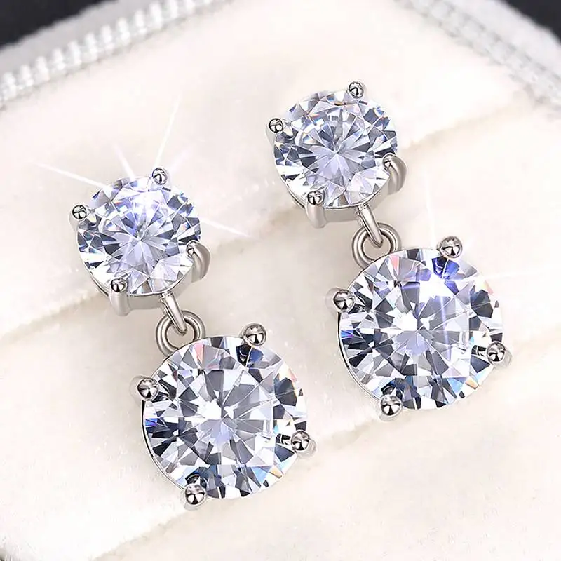 Huitan Damen-Ohrringe, schlichter, vielseitiger Stil, tägliches Party-Accessoire, eingelegter, heller, runder CZ, trendiger Schmuck für die Hochzeit von Damen