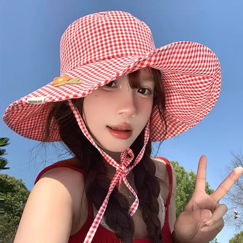 

Simple Sweet Plaid Flower Embroidery Sun Cap Women's Summer Vacation UV Protection Sunshade Large Brim Strap Foldable Bucket Hat