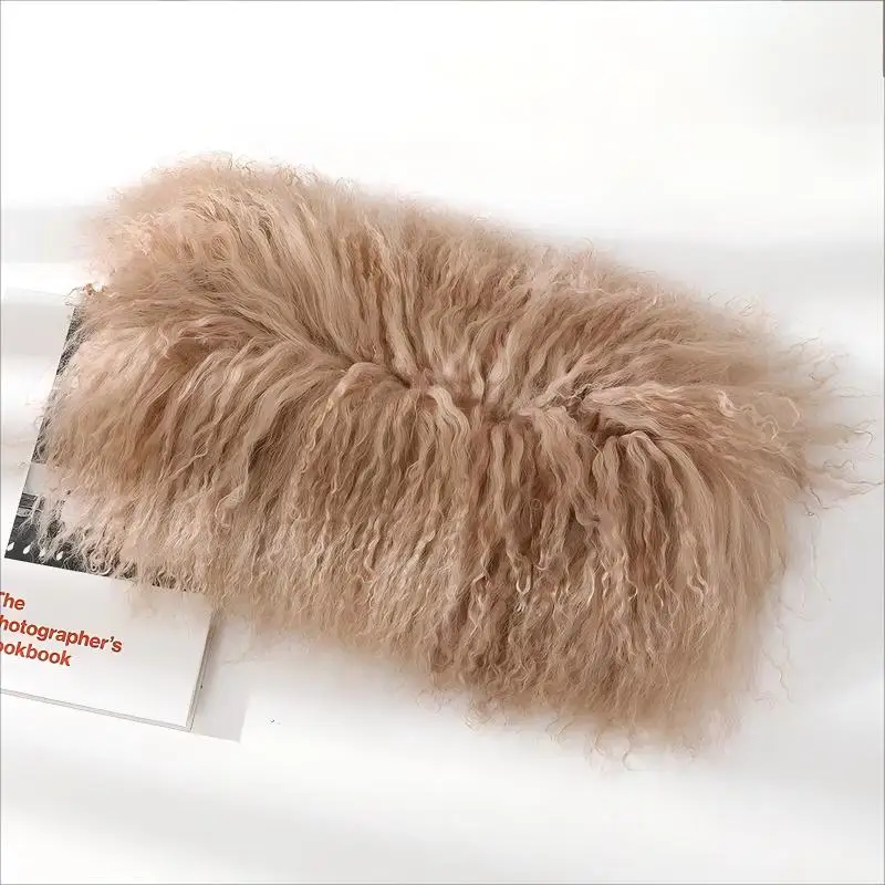 Luxurious Mongolian Lamb Fur Scarf Fur Wrap with Magnetic Buckle