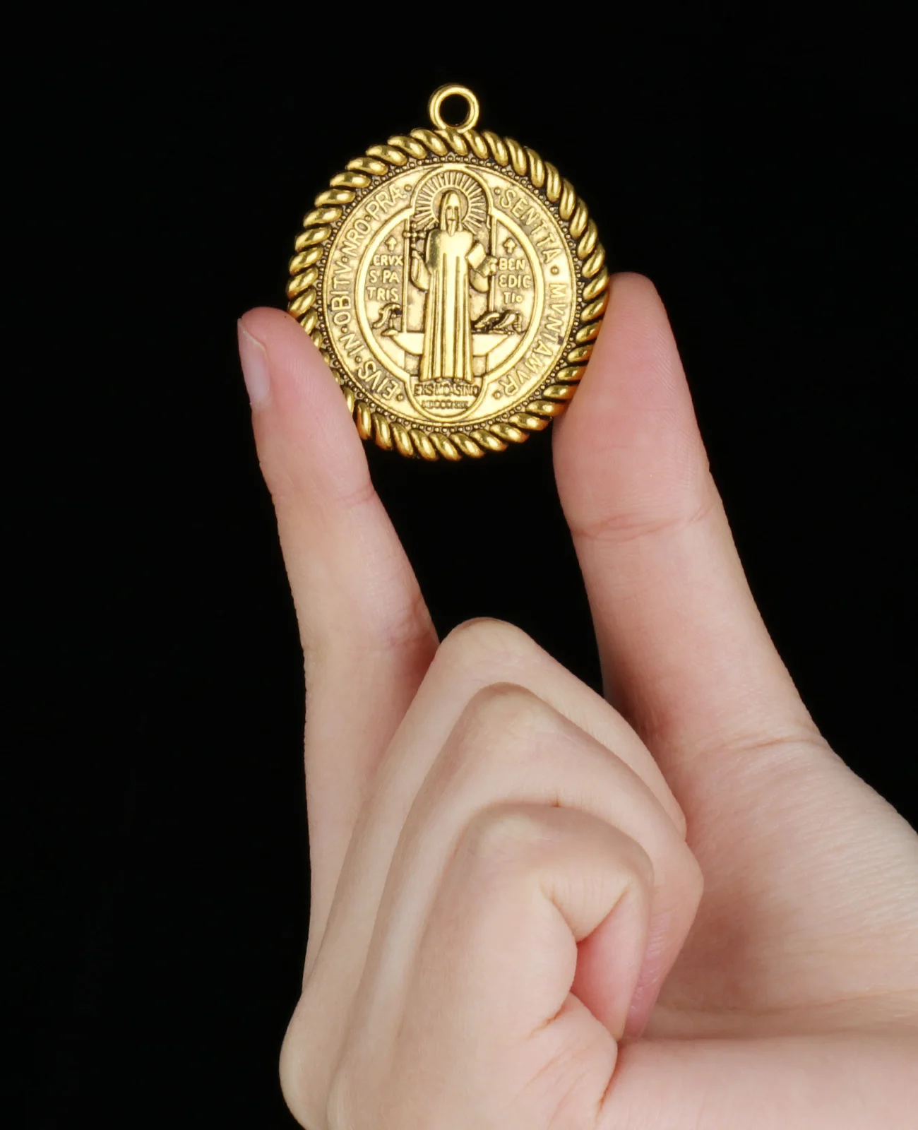 St. Benedict Medal Charms Metal Round Saint Benedict Cross Pendant Medallion for DIY Making Accessories