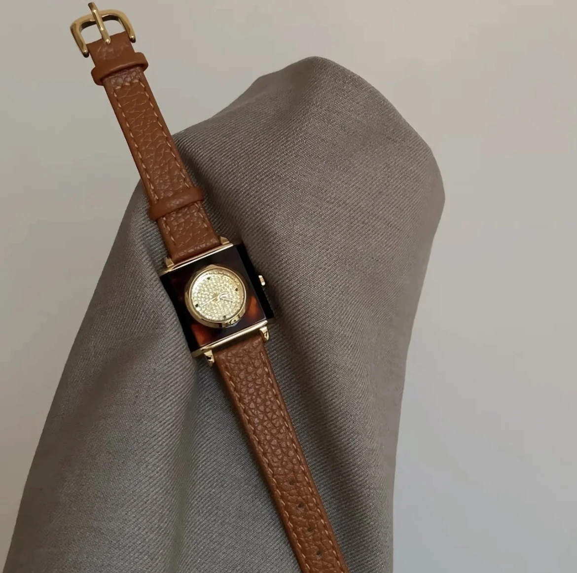 

Design sense square full diamond amber plate genuine leather temperament fashion versatile watch female birthday gift for women