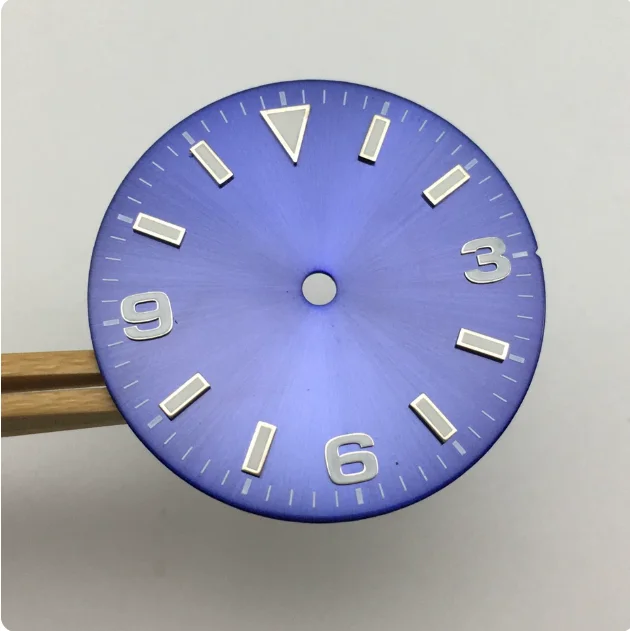 28.5mm modified dial with luminous numerals compatible with NH35A movement