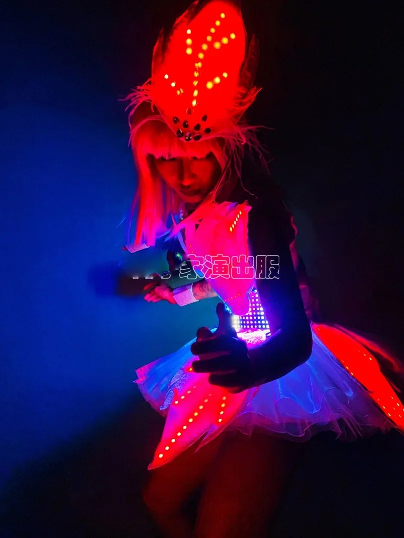 Club Show Technology Festive white LED light armor leaf skirt tour paradise costume party girl stage dance performance wear