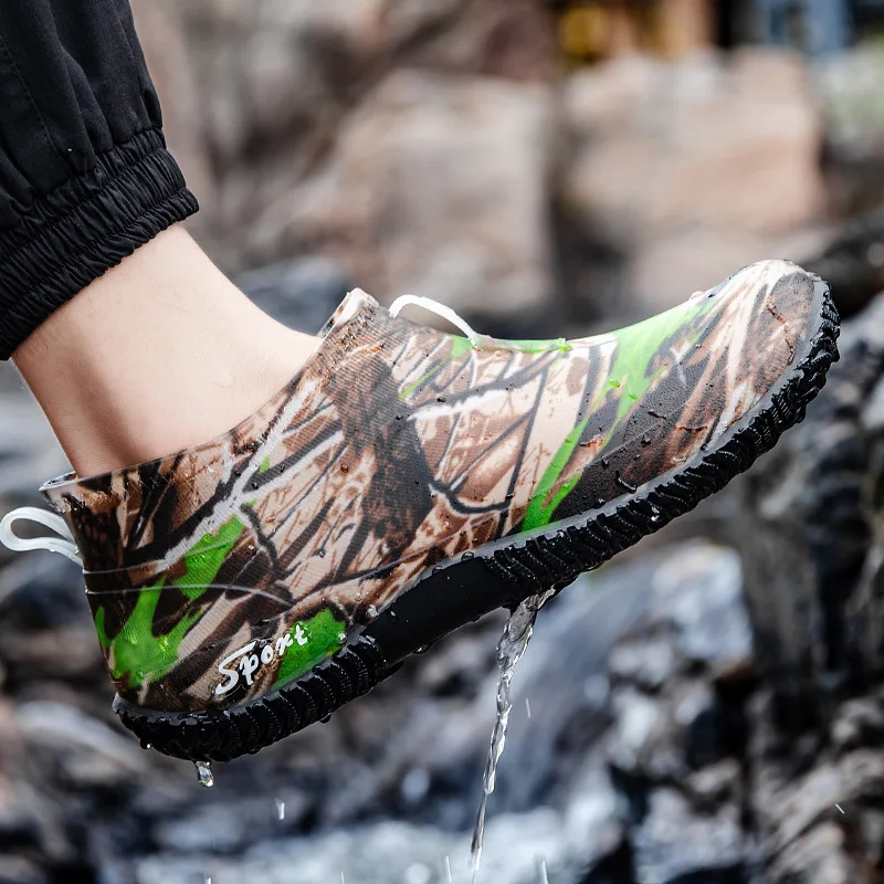 

Large Size Wear-resistant Camouflage Rain Boots for Men's Rain Boots Short Rubber Shoes Anti-slip Environmentally Friendly Boots