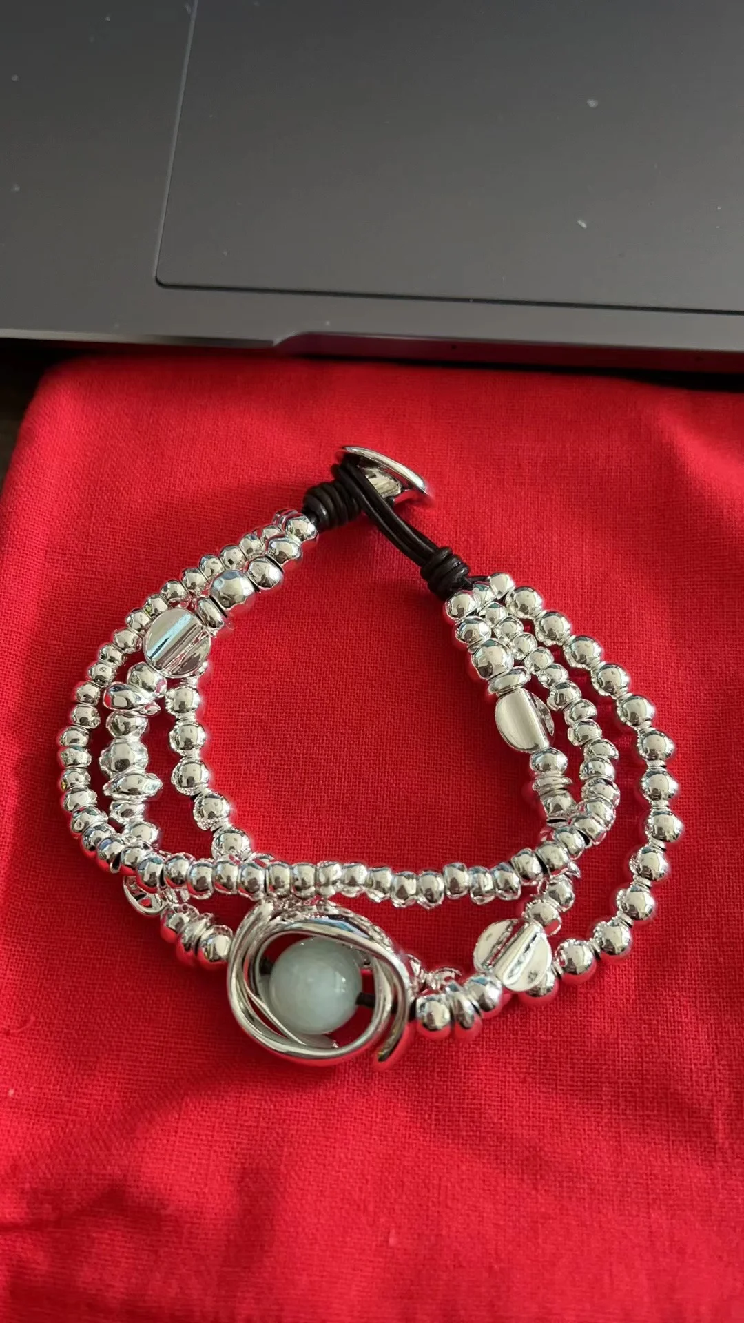 2022 New Stainless steel alloy Silver Color Cute Have logo No Buckle Fashion Charm Bead Bracelet Free Wholesale Shipping