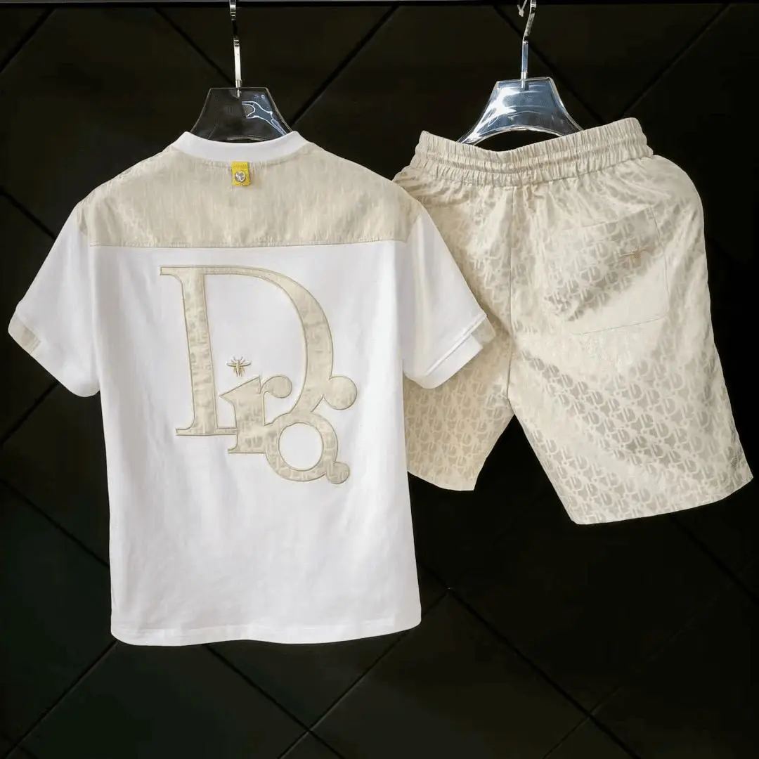 

2025 Summer New Trendy Men's Printed Round-Neck Loose Fashion Short-Sleeve Luxe Shorts Outfit