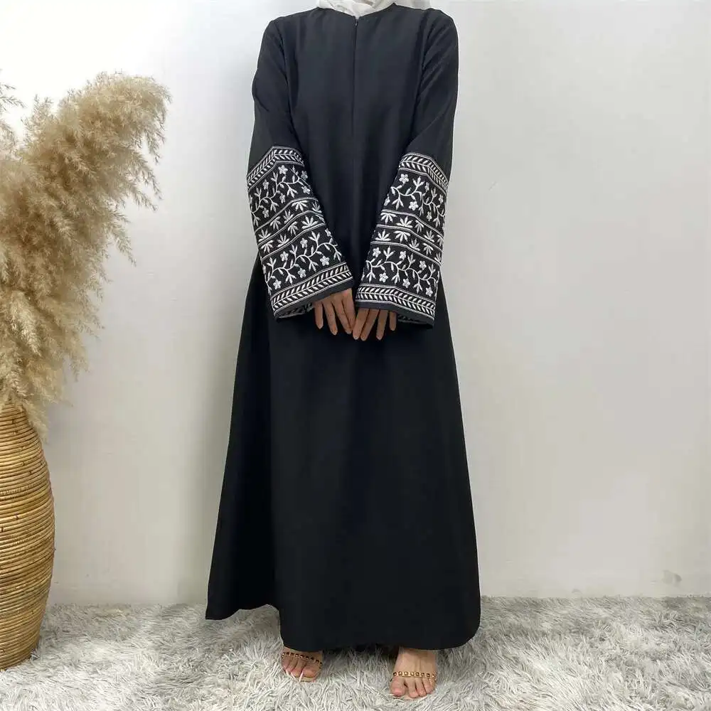 

Fashionable Muslim Minimalist Design with Front Zipper Nursing Skirt, Elegant and Versatile Large Swing Dress 6797 Islam Elegant