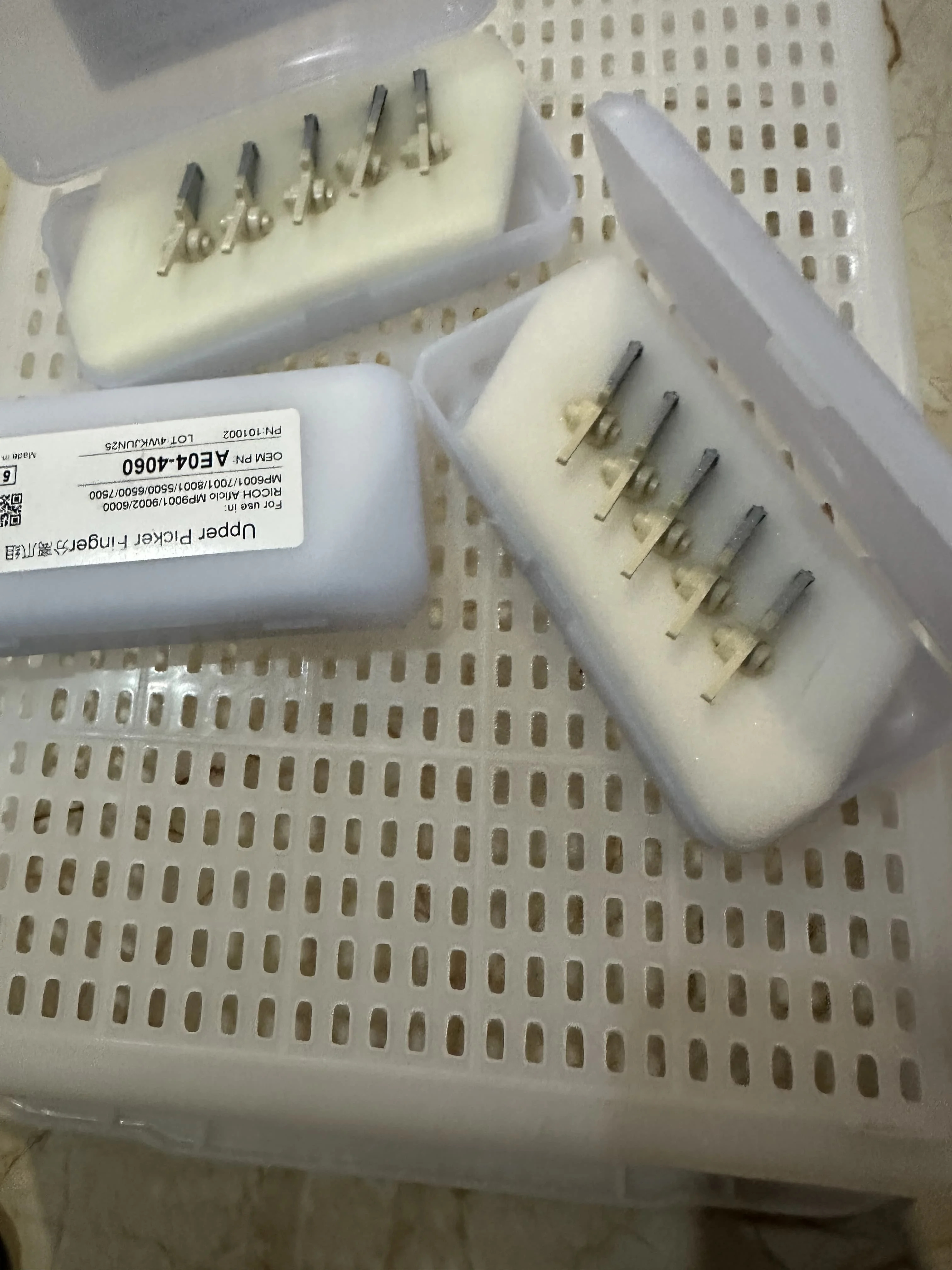 

10шт. Качественный роликовый сборщик горячего фьюзера для пальцев AE04-4060 OEM для Ricoh MP 7500 8000 8001 2060 2075 7502 9002