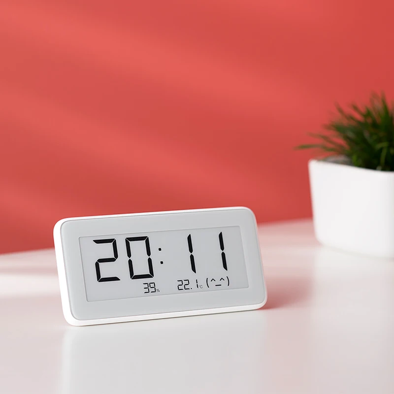 NEW Xiaomi Mijia BT4.0 Wireless Smart Electric Digital Clock Indoor Outdoor Hygrometer Thermometer LCD Temperature Measure Tool