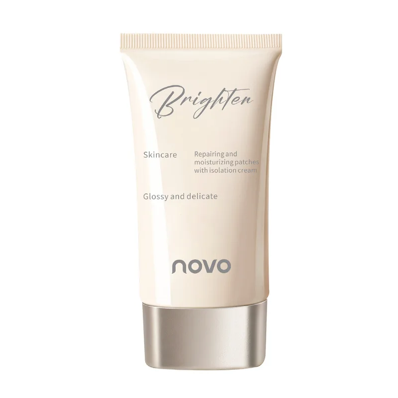 NOVO's Moisturizing and hydrating Primer is a perfect pre-makeup base that is waterproof, sweat-proof and does not to the powder