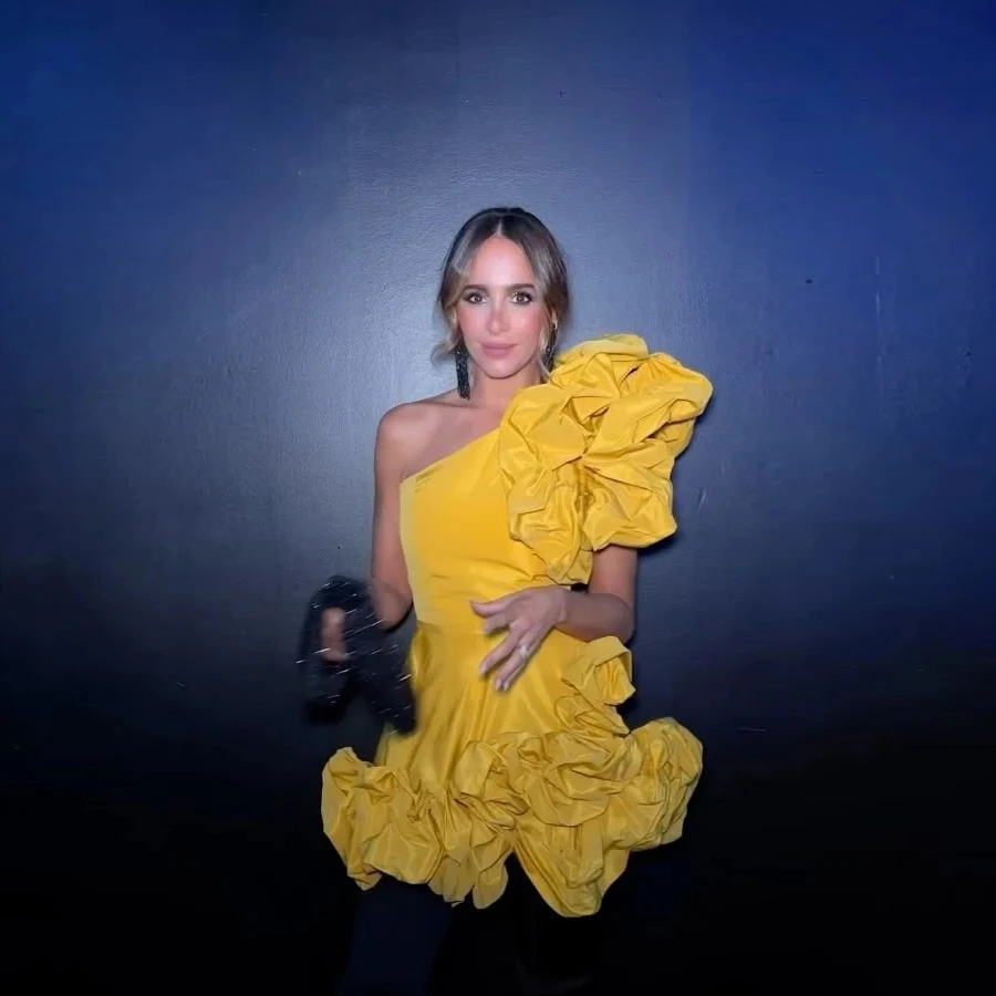 Floral Lemom Yellow Party Dresses Ruffled Flowers Prom Gowns Short Layered One Shoulder Sexy Prom Gowns Above Knee Length