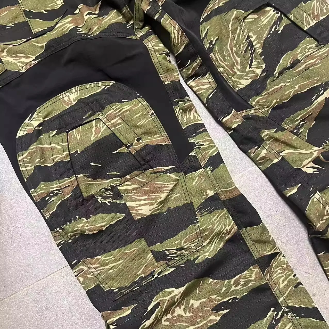Tactical Tom Jungle Tiger Spotted G3 Frog Suit Vietnam War Tiger Spotted GEN3 Frog Suit Pants CAG Military Enthusiast Pants view 3