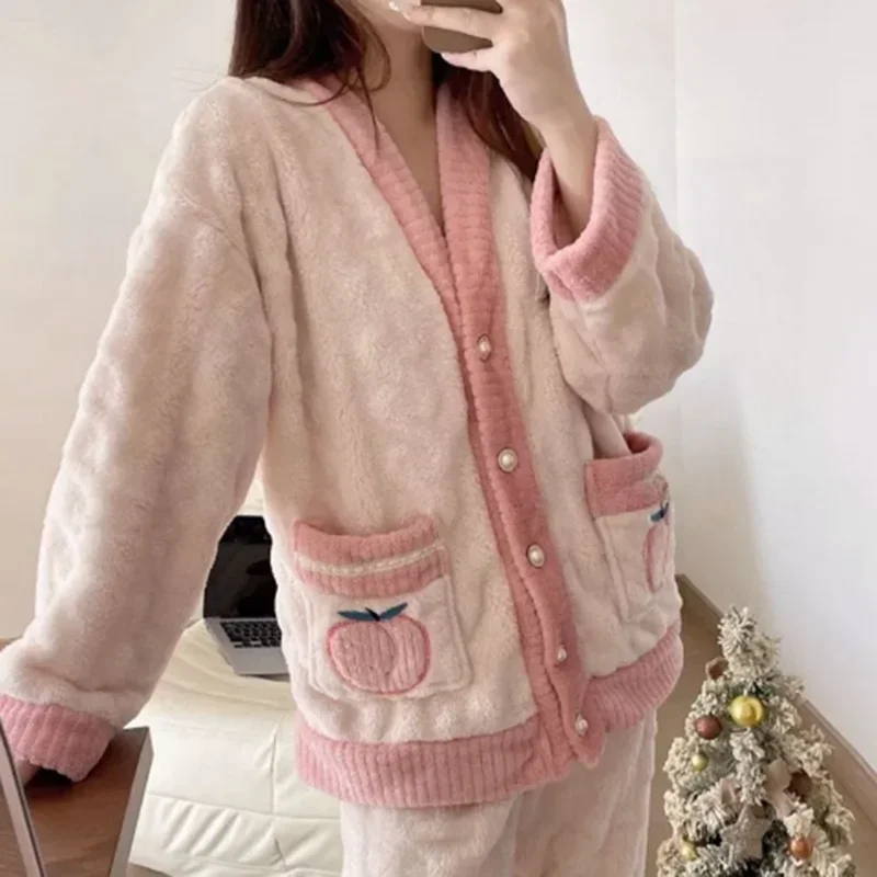 Strawberry print sleepwear women pajamas set winter fleece velvet 2 pieces home suit sleep fluffy Korean piiama warm night wear