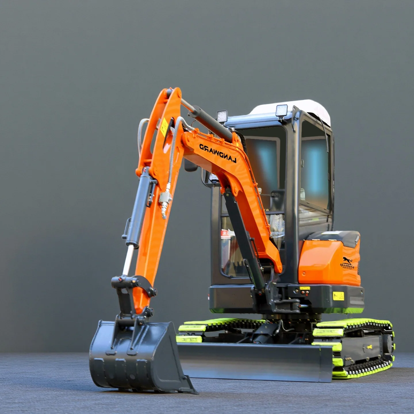 

Factory Directly Sale 3 Ton Mini Excavator With Attachment Farm and Garden Using Multifunctional Digger Small Bagger Customized