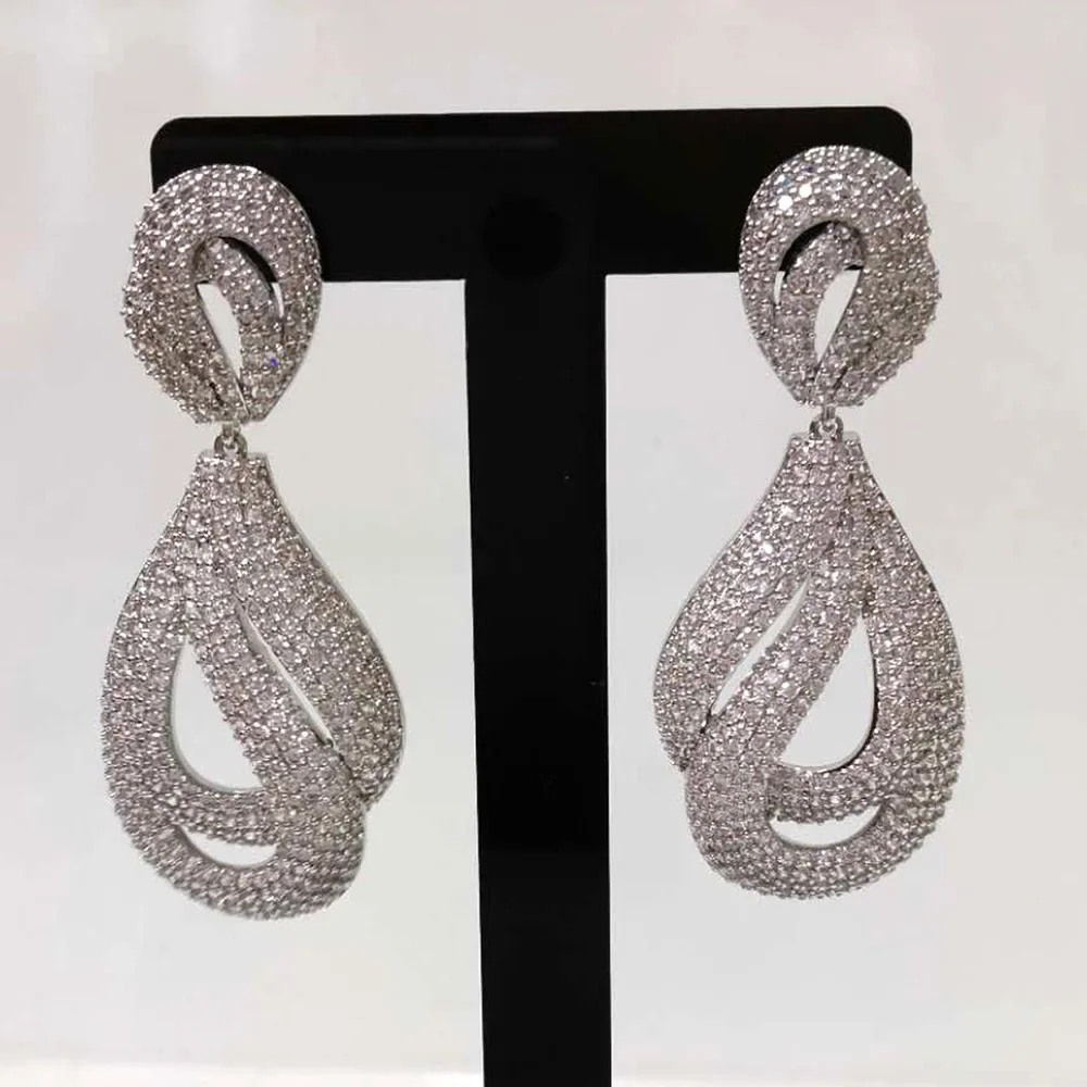 

Soramoore Luxury Romantic WaterDrop Earrings Shiny Cubic Zircon Fashion Earrings For Women Bridal Wedding Party Accessories