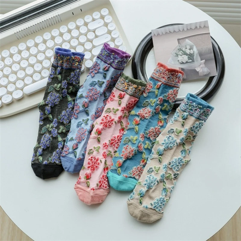 1/5 Double Spring Autumn Retro Three Dimensional Flower Socks Fashion Color Sweat Absorbing Simple Casual Socks