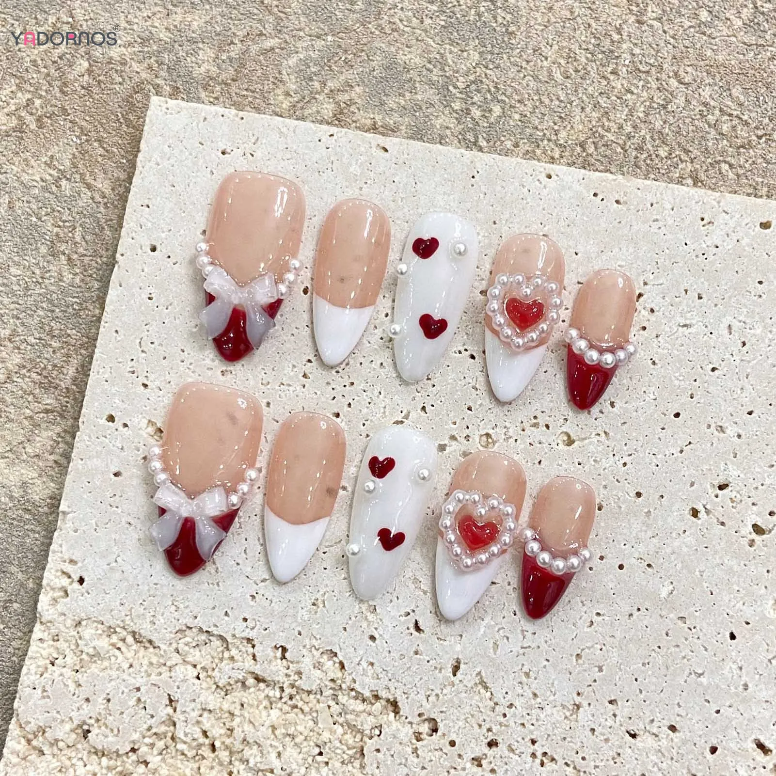 Unhas artesanais de imprensa rosa, estilo francês, unhas falsas de amêndoa com bowknot 3D, decoração de coração amor pérola, manicure de capa completa