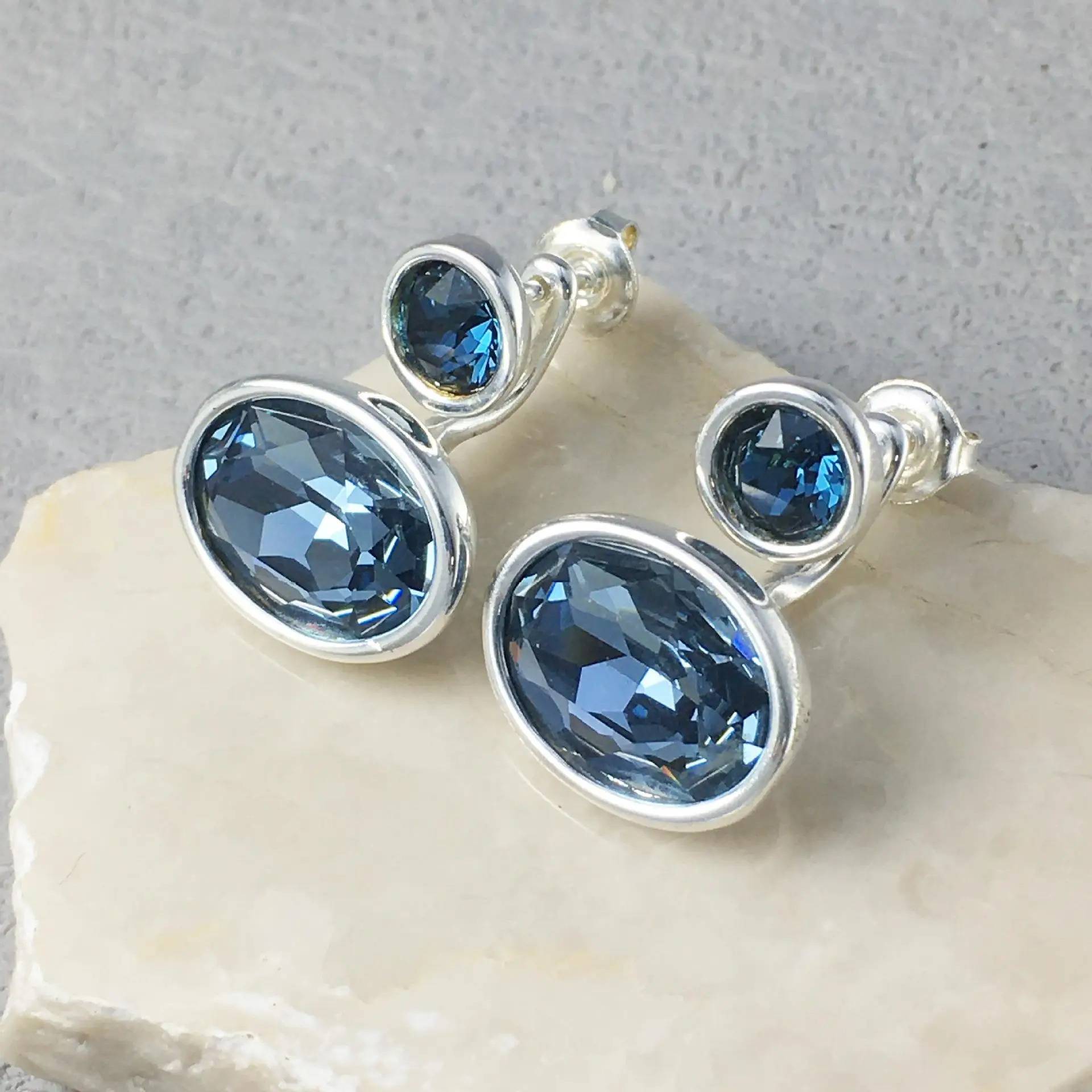 

Лето 2022, сверкающие серьги в стиле принцессы, красочные съемные серьги с кристаллами, женские аксессуары, банкетные украшения, подарки