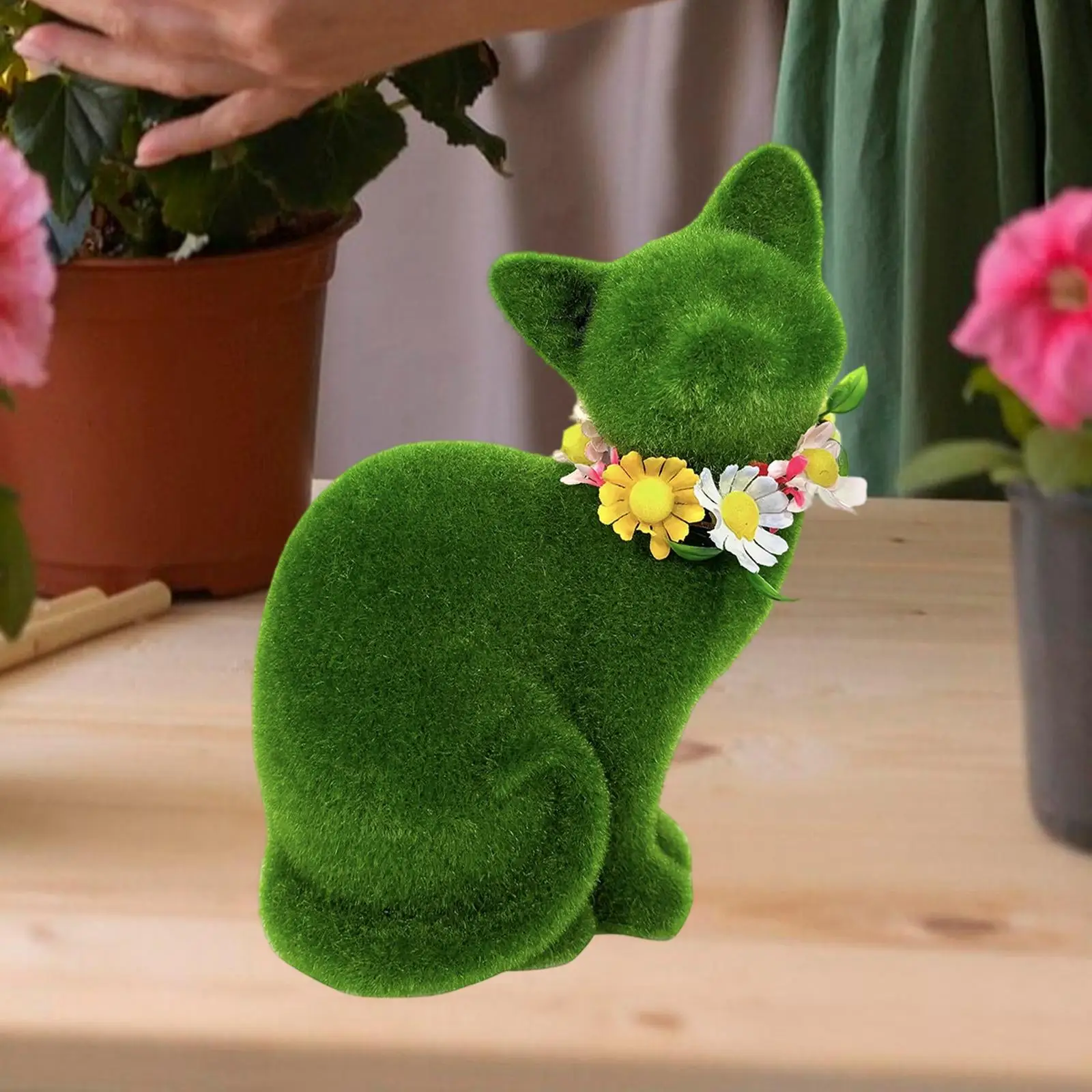 Whimsical Flocked Cat Resin Statue Mini Decorative Figurine Collectible for Office Shops Yard Lawn Courtyard Shelf Centerpiece