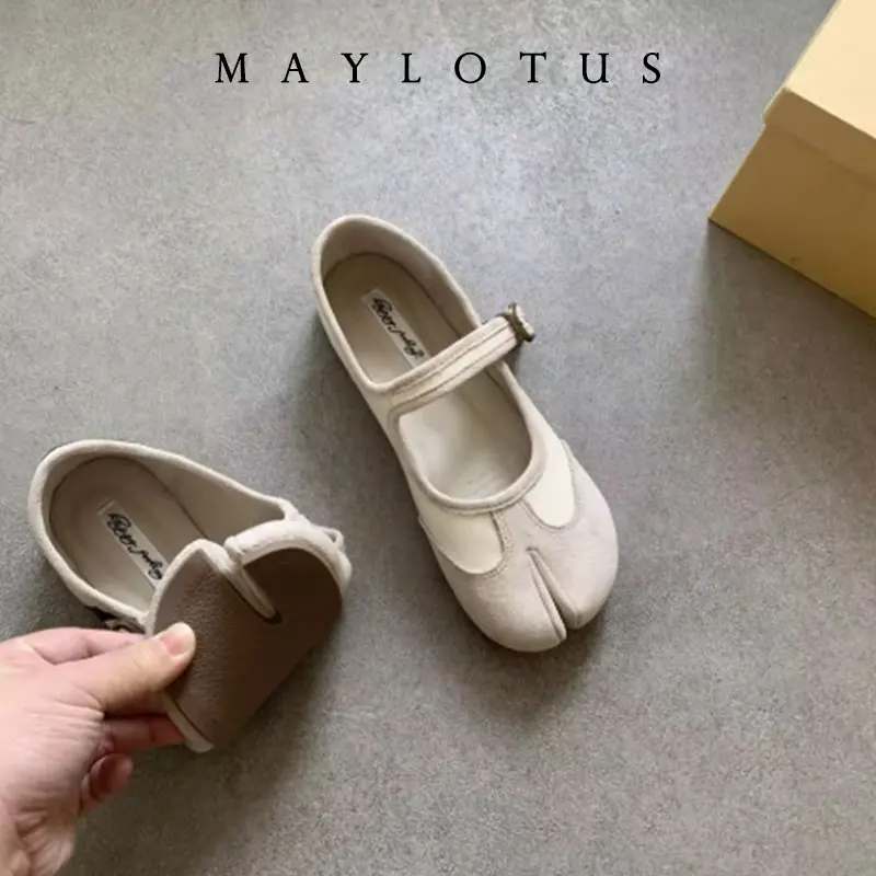 2026 Mary Jeans Tabis Shoes Woman Flats Ninja Mary Janes Split Toe Buckle Strap Loafers Ladies Trotters Mocasines
